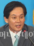 공성진 "이상득 '호가호위' 비판 나올 수 있어"