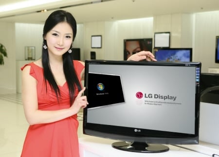 LG÷̴  ӵ Ϲ LCD ͺ 2   ܻ ȹ  27ġ 16:9 ǮHDTV   LCD ߴ.