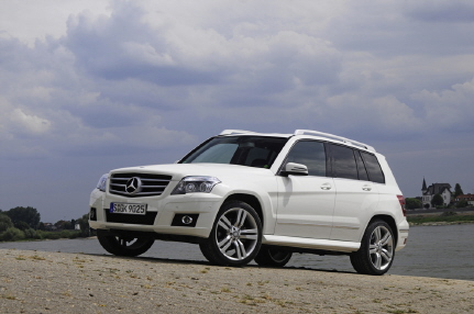 ↑벤츠의 The new GLK-Class <br>
