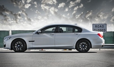 []BMW 7ø M  