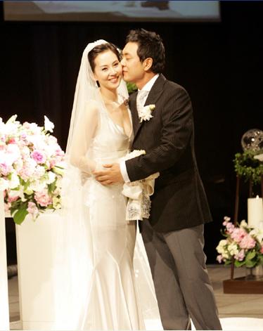 왼쪽부터 손태영, 나경은, 한가인, 김남주, 심은하