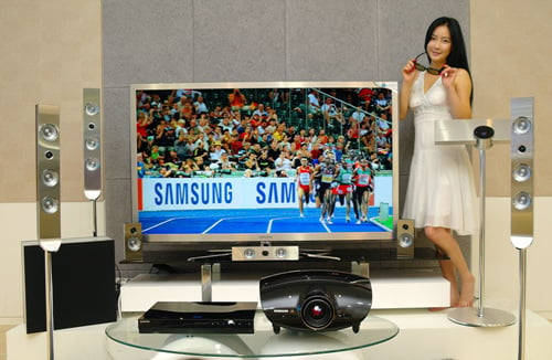 ↑삼성전자는 IFA2010 전시회에서 65인치 대형 3D LED TV를 비롯해 다양한 프리미엄 3D 영상음향(AV) 기기를 대거 선보인다.