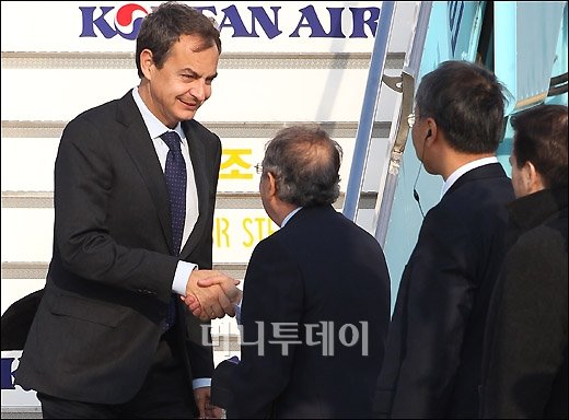 [사진]호세 사파테로 스페인 총리,  G20 참석차 입국