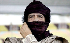 리비아 前법무 "카다피, 히틀러처럼 자살 가능성"