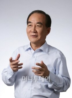 ↑박성래 동익건설 대표이사 회장.