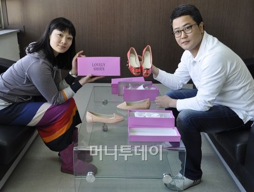 여성을 위한 모든 구두가 모였다 - 머니투데이 여성을 위한 모든 구두가 모였다 - 머니투데이