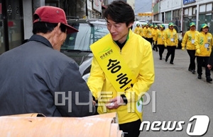 '안철수 효과' 이 정도일줄…후보들도 "깜짝"