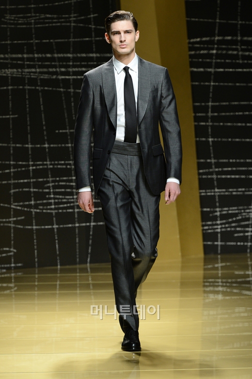 ¨Ï¿¡¸£¸Þ³×Áúµµ Á¦³Ä(Ermenegildo Zegna)