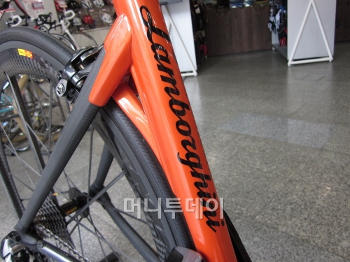 람보르기니 자전거, 람보르기니 자전거,
