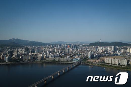 [사진]파란 서울 하늘