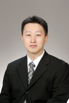 ↑강현철 우리투자증권 투자전략팀장