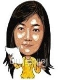 연예인 가방 속에 있는 잇 아이템 '메이크업 픽서'