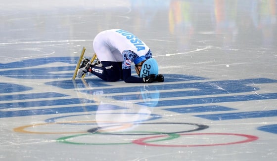 ���þ� ��ƮƮ�� ��ǥ�� ������(���丣 ��)�� 15��(�ѱ��ð�) ���þ� ��ġ ���̽����� �������� �Ӹ������� ���� ���� 1000m ��� ��⿡�� 1���� ��¼��� ����� �� ���ݿ� ���� ������ ���� ����� �ִ�/ ����=����1