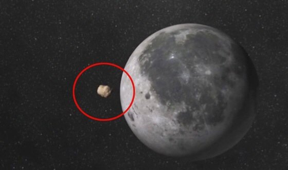 지난해 9월 거대한 운석이 달에 충돌했다. 사진은 충돌을 재구성한 시뮬레이션 영상 화면 /사진=유튜브
