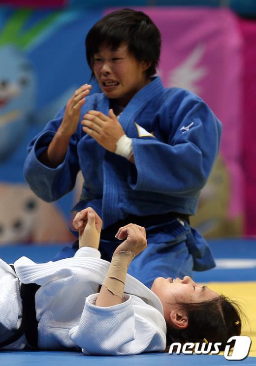 사진]유도 김잔디, 여자 57Kg 은메달 획득 - 머니투데이