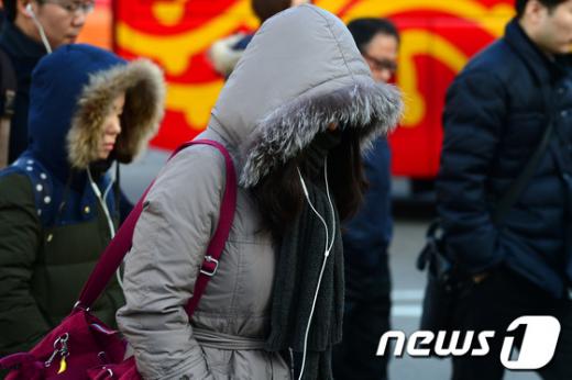 기상청은 4일 전국이 맑은 가운데 아침 최저기온이 영하 7도까지 떨어지겠다고 예보했다. © News1