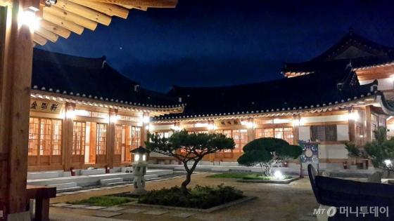 황남관 야경 /사진=김유경 기자