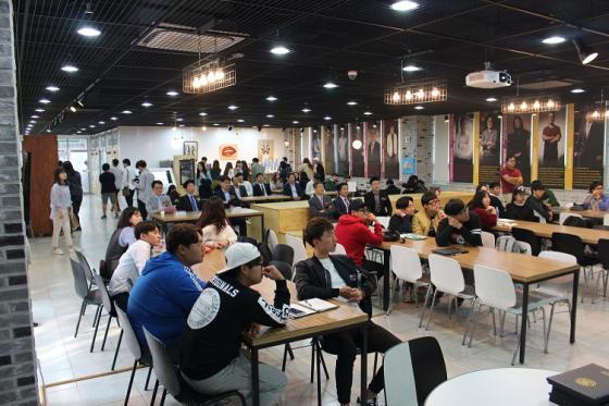 군산대, 창업혁신 공간 창업카페 '청춘당' 개소