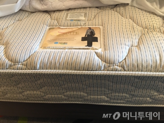 침대는 에이스 골드스위트를 채택하고 있다/사진=이지혜 기자