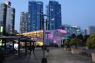 동백공원에 설치된 태양광 가로등/사진제공=미르알엔티