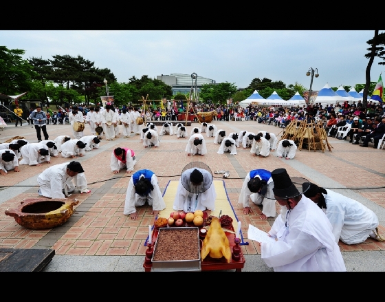 울산이 준비한 '미래도시로 떠나는 실크로드 울산여행' 프로그램을 선택하면 볼 수 있는 '쇠부리 축제'. /사진제공=한국관광공사