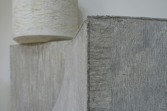 리우 웨이, 룩! 북(Look! Book), 2014, Books, Wood, metal Dimensions variable Private collection /사진=김유진 기자