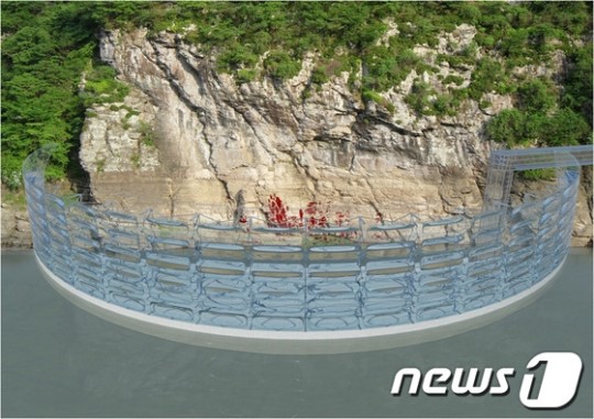  2013 ΰ  ݱ ϰȭ   ġѴٰ  ī̳ƽ(Kinetic Dam)  ӽ . ī̳ƽ  ϰȭ 鿡 ȭ         3°  迡 ϴ    ִ. /=1(ȭû ) 