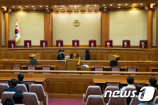 박한철 헌법재판소장을 비롯한 헌법재판관들. 2016.5.26/뉴스1 © News1 유승관 기자
