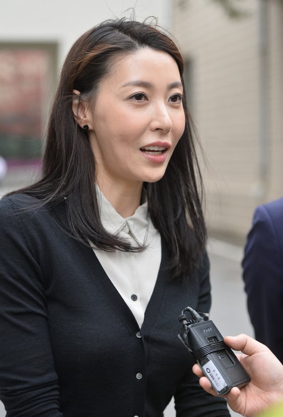 성현아 성현아, 긴 법정 공방 끝 성매매 혐의 '무죄' - 머니투데이