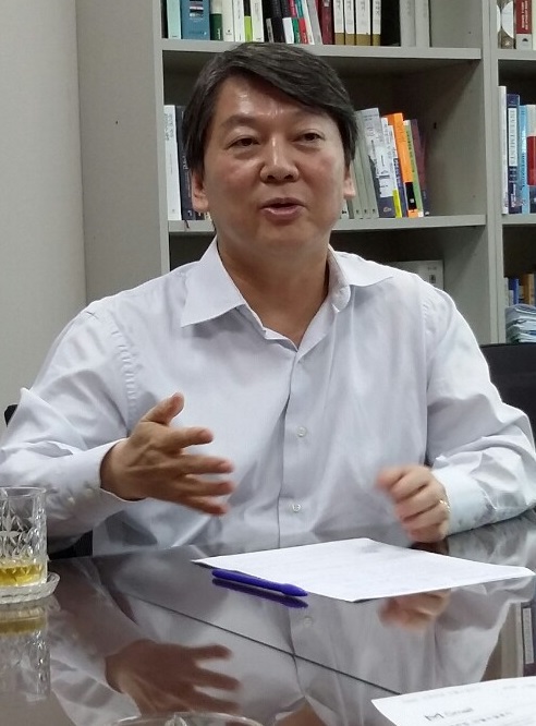 안철수 국민의당 전 대표 인터뷰/사진=지영호 기자