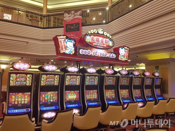 마제스타, 제2의 강원랜드? 매출 6천억 슬롯머신 효과 '기대' - 머니투데이 마제스타, 제2의 강원랜드? 매출 6천억 슬롯머신 효과 '기대' - 머니투데이