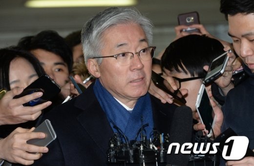 [사진]'블랙리스트 관리 의혹' 김종덕 전 장관 특검 출석