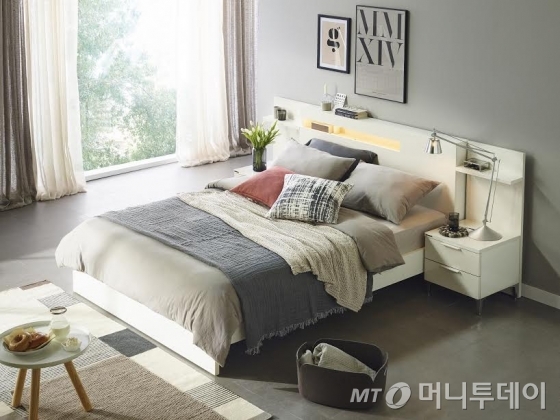 한샘 '루나 화이트' 침대