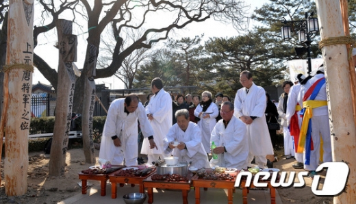 [사진]민속박물관에서 열린 정월대보름 장승제