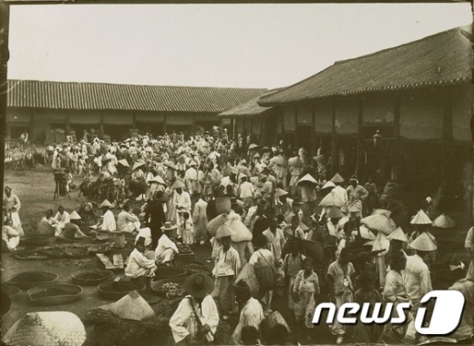南大門市場の母泰である韓国語のソン・ヘチョン清内装全景（ソウル歴史博物館提供） 2017.4.20© News1