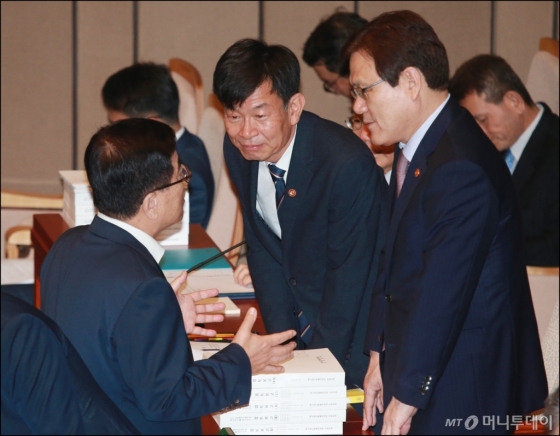 [사진]대화하는 최종구-김상조-김광림