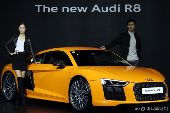 [사진]가장 강력한 아우디 'R8 V10 플러스 쿠페'