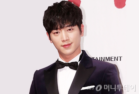 바람 불면 말짱 도루묵…남자 '옆머리' 사수하는 법? - 머니투데이 바람 불면 말짱 도루묵…남자 '옆머리' 사수하는 법? - 머니투데이
