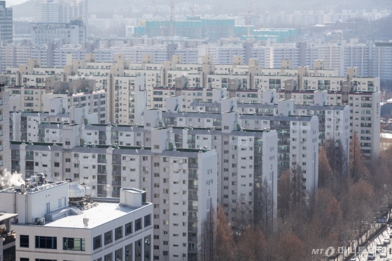 서울 강남구 대치동 아파트 단지 전경. /사진제공=뉴시스