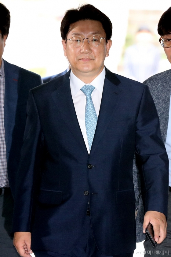 [사진]권성동 의원, 그늘진 얼굴 - 머니투데이