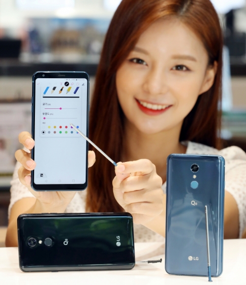 LGڰ  10 2018 LG Q8 Ѵ./=LG