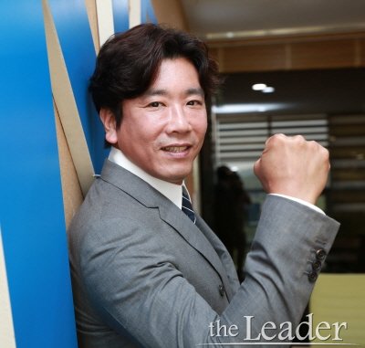 아이원스, 반도체·디스플레이 글로벌 전진기지 도약