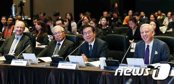 [사진]2018 서울국제경제자문단 총회 참석한 박원순 시장