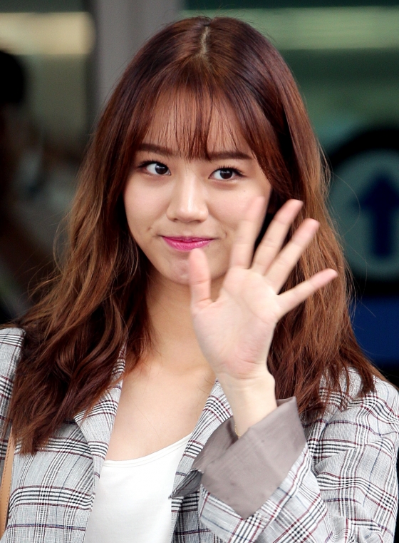 걸스데이 혜리, 한국시리즈 6차전 시구 - 머니투데이