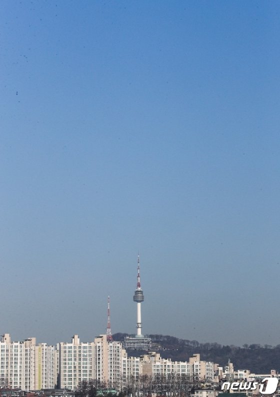 [사진] 서울은 '맑음'