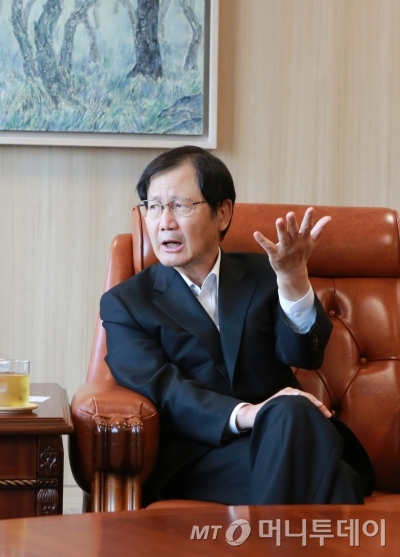 박찬구 금호석화 회장/사진=머니투데이DB