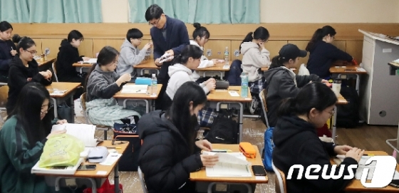 연·고대 등 서울 9개 주요대, 2022수능서 이과 선택과목 지정 - 머니투데이 연·고대 등 서울 9개 주요대, 2022수능서 이과 선택과목 지정 - 머니투데이