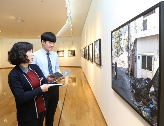 BNK경남은행은 BNK경남은행갤러리의 2019년 첫 번째 대관 전시 '하창욱 사진전'을 진행한다고 23일 밝혔다./사진제공=BNK경남은행