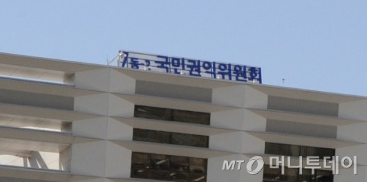 "SRT, 임산부·다자녀·청소년 요금할인 시간대 확대…열차 추가 편성"