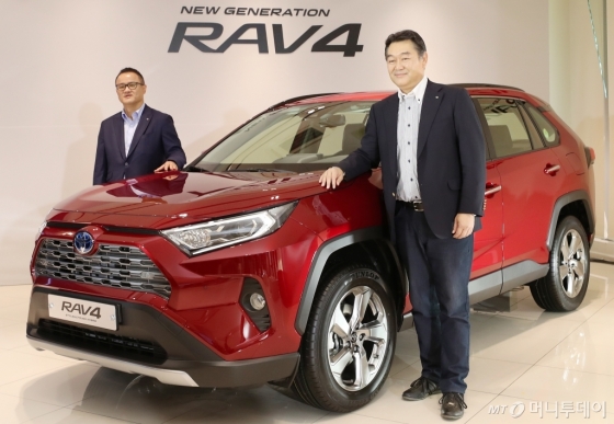 [사진]토요타, '뉴 제너레이션 RAV4' 출시